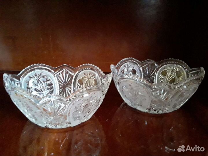 Вазочки хрустальные