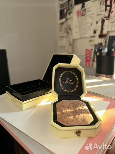Шкатулка хайлайтер Too Faced редкий Diamond