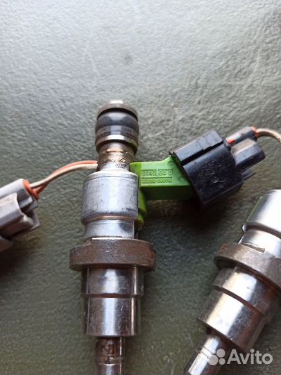Форсунка тойота toyota 1 az-fse 2azfse az fse