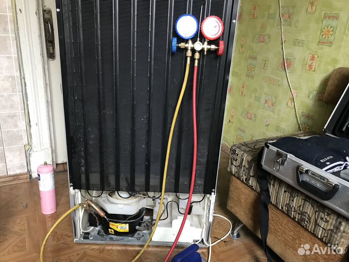 Ремонт холодильников и винных шкафов на дому