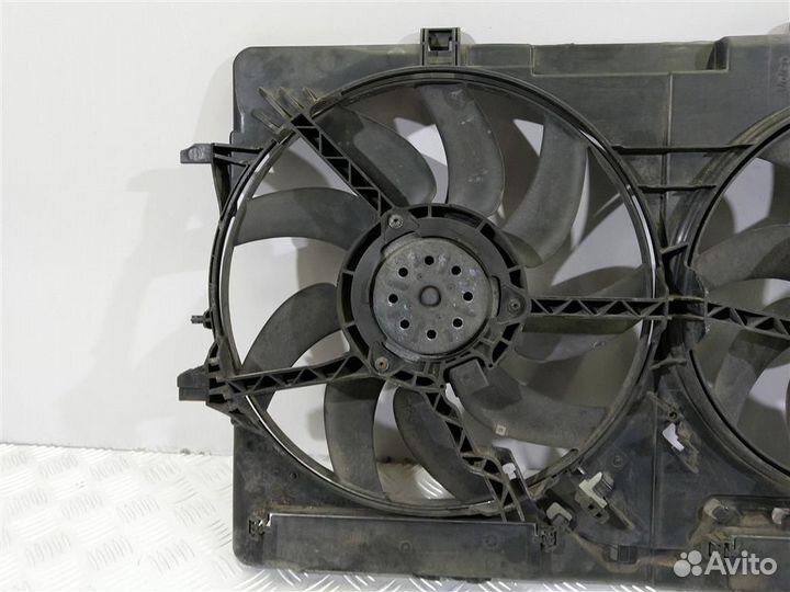8K0121003AD Вентилятор радиатора Audi A6 C7