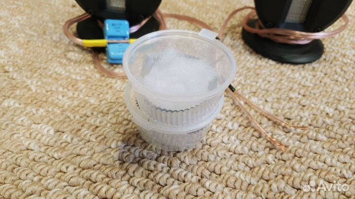 Ленточный твитер