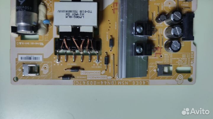 Продаю телевизор Samsung UE43NU7400U по модулям