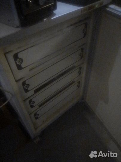 Морозильная камера Бирюса 14