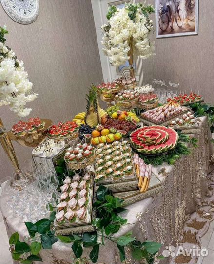 Фуршет, гастробоксы и свадебные корзины