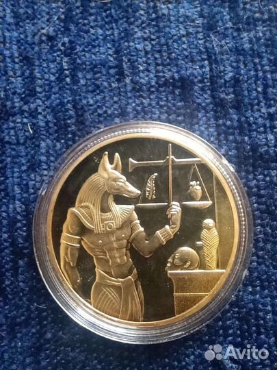 Коллекционная монета