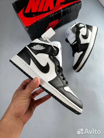 Кроссовки Nike Air Jordan 1 Retro high og Black