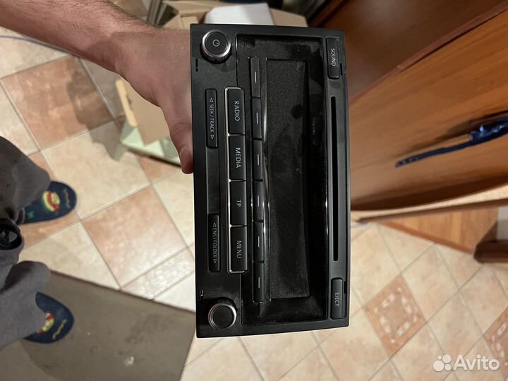 VW Radio RCD 310 LOW EU DAB T6 UP3 BVX