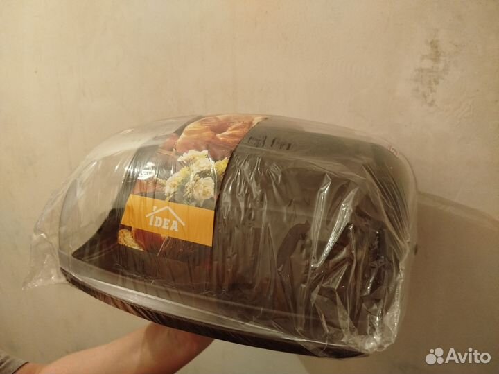 Хлебницы, ванночка, полки