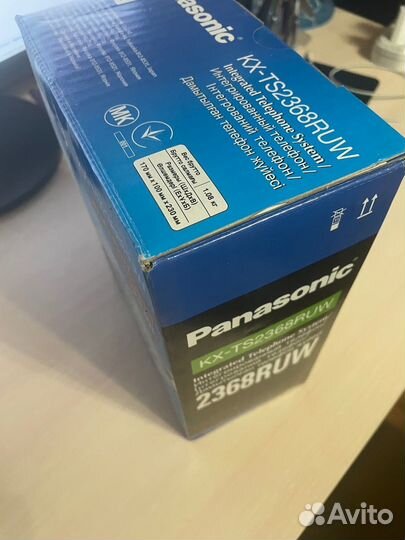 Проводной телефон для офиса Panasonic KX-TS2368RUW