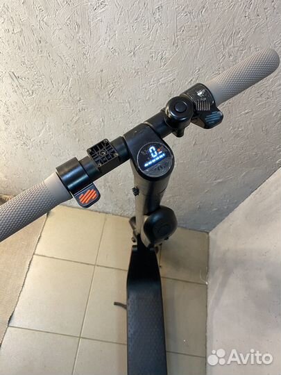 Электросамокат Ninebot es4