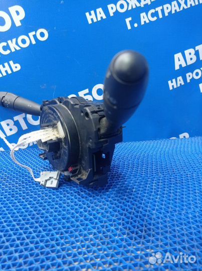 Блок подрулевых переключателей Peugeot 308 хэтчбек