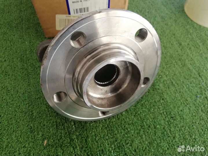 Ступица колеса передняя volvo