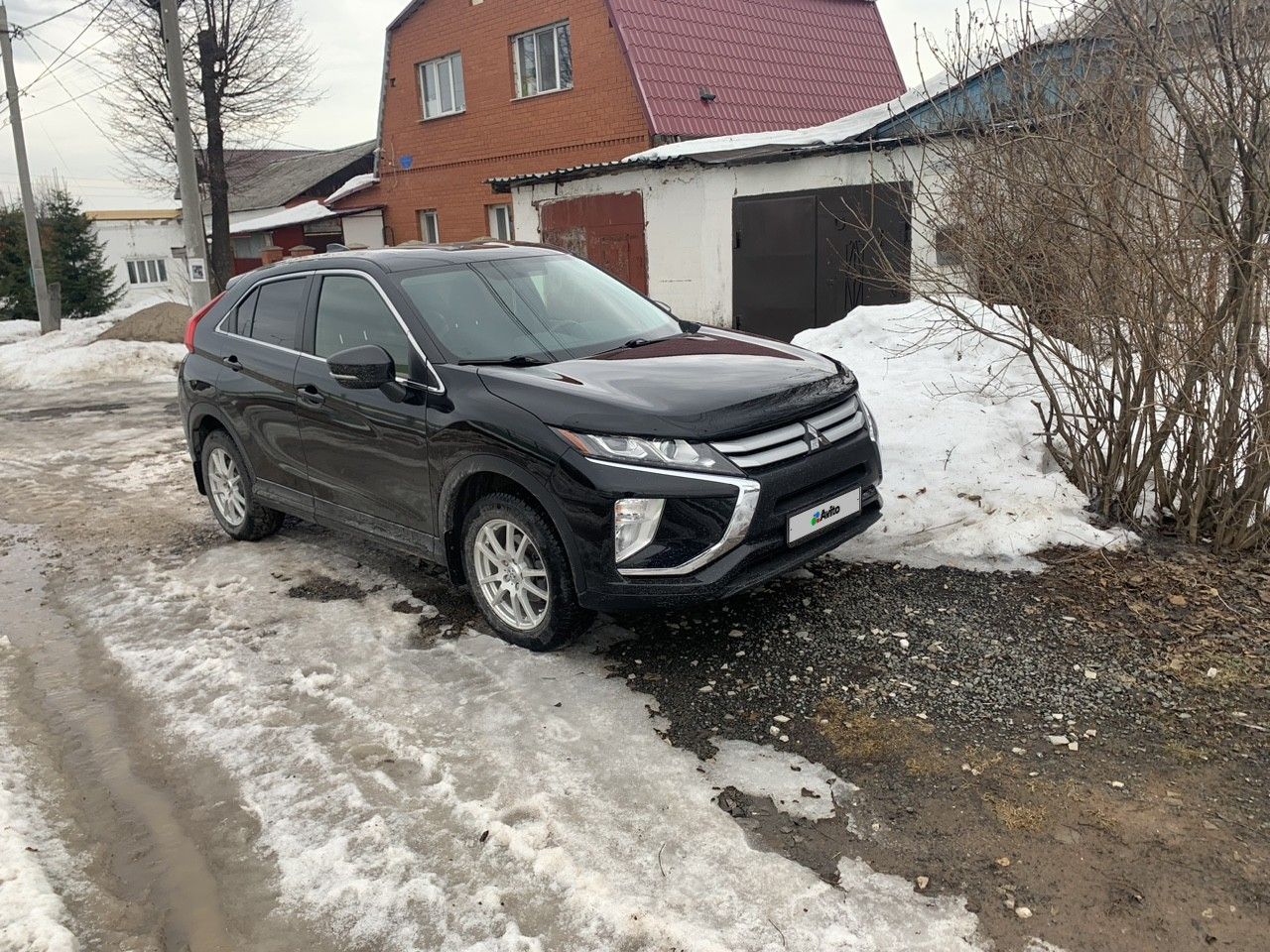 Mitsubishi Eclipse Cross: фото владельца