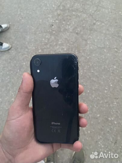 Телефон iPhone xr