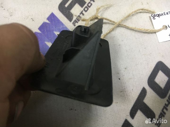 Дефлектор воздушный нижний Шкода Октавия тур