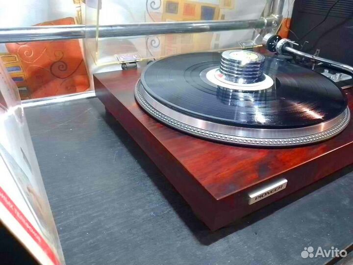 Проигрыватель винила Pioneer PL-1050W