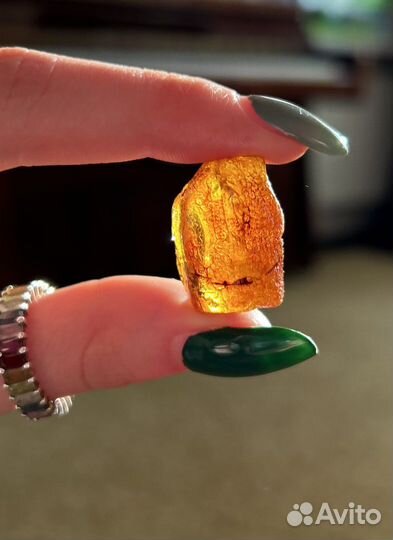 Янтарь натуральный