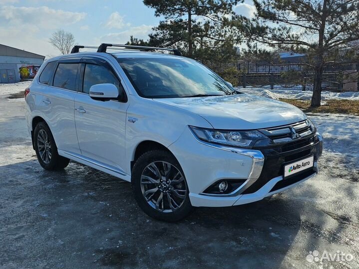 Mitsubishi Outlander 2.0 AT, 2017, 47 850 км