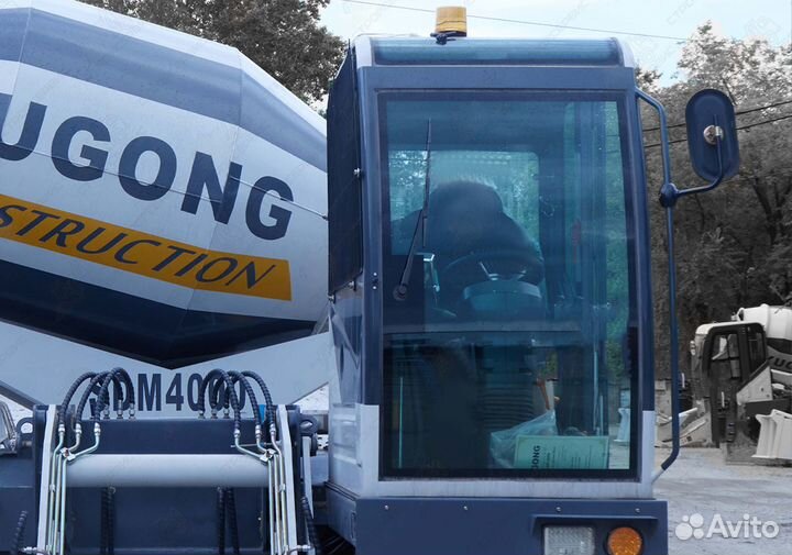 Автобетоносмеситель Yugong SDM4000, 2024