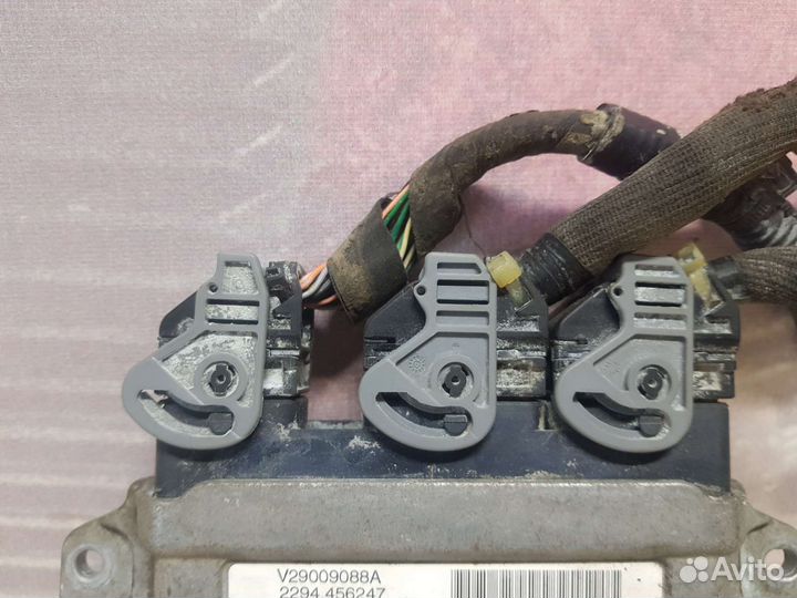 Блок управления двигателем Renault Duster K4M 4WD