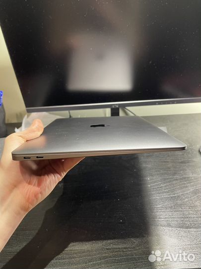 Macbook air m1