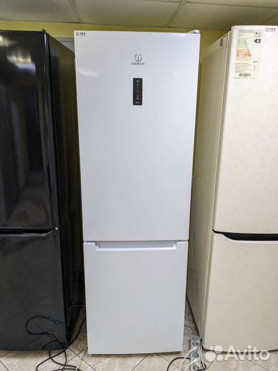 Холодильник Indesit No Frost