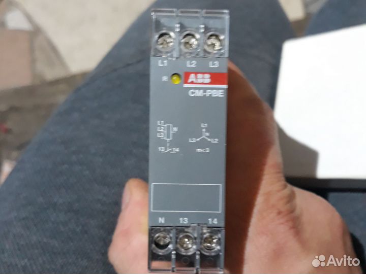 Реле контроля фаз ABB