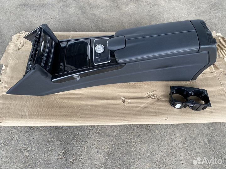 Центральная консоль в сборе Avantgarde w212