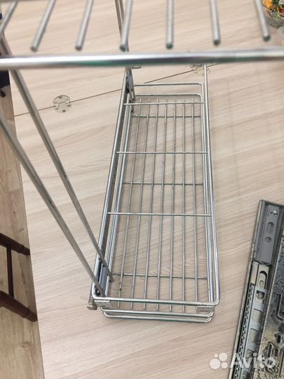 Бутылочница 200 с доводчиками