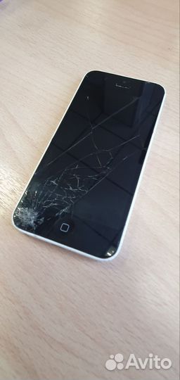 iPhone 5C, 32 ГБ