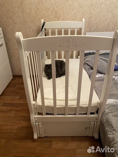 Кроватка детская