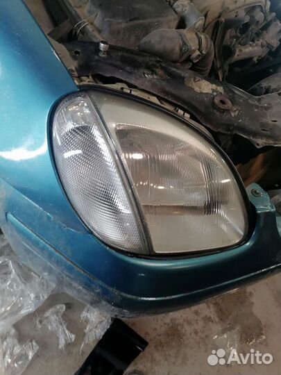 Фары mercedes R 170