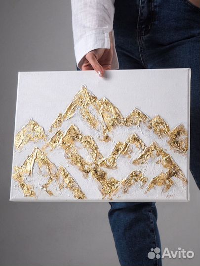 Картина с золотой поталью