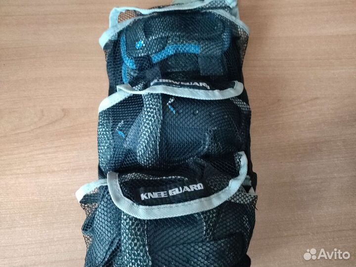 Шлем +защита на руки и ноги