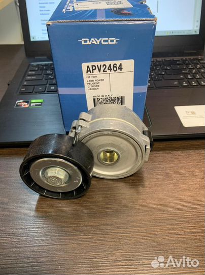 Натяжитель ремня генератора Land Rover Freelander