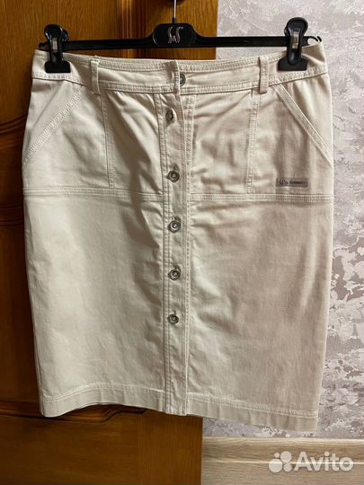 Костюм женский