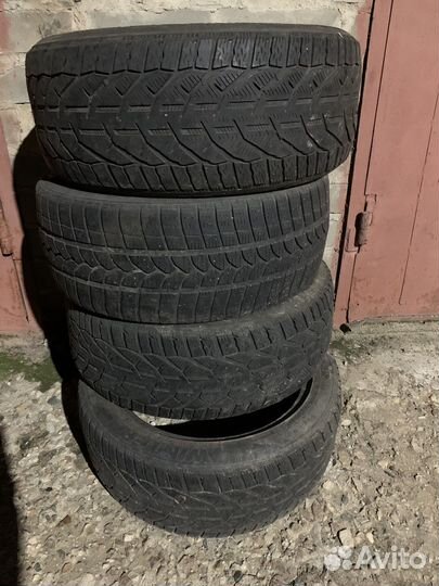 Nokian Tyres Hakkapeliitta 2 235/50 R18