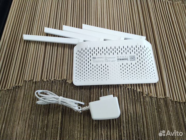 Wi-Fi роутер Xiaomi Mi Wi-Fi Router 3A