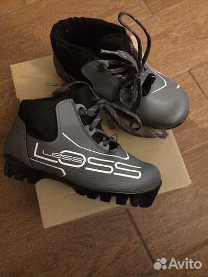 Лыжные ботинки loss