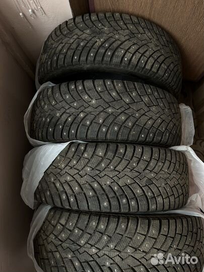 Pirelli Scorpion Ice Zero 2 225/55 R19 103H