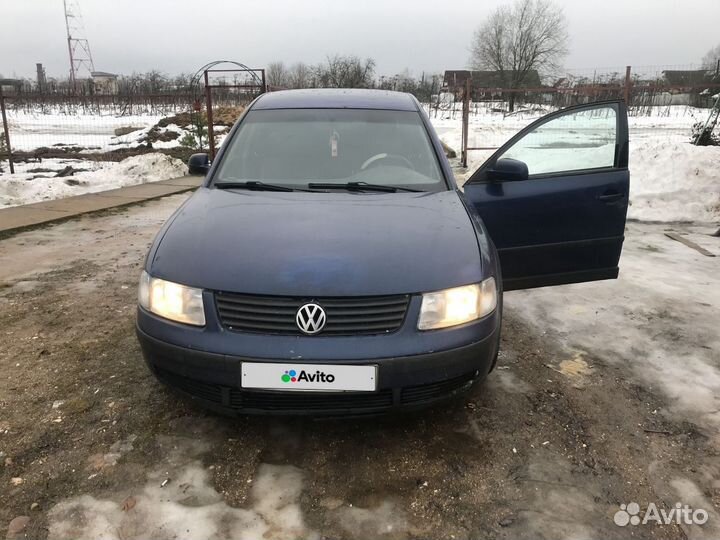 Volkswagen Passat 1.8 МТ, 1996, 379 000 км