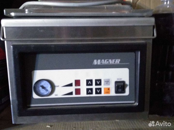 Вакуумный упаковщик Magner