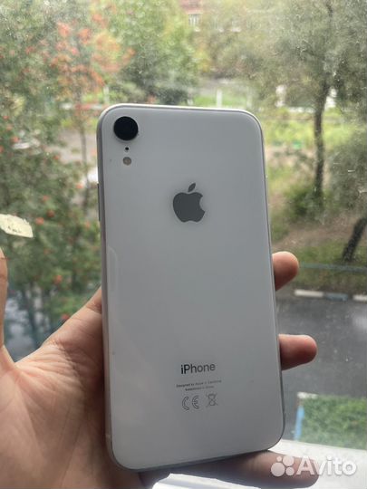 iPhone Xr, 64 ГБ