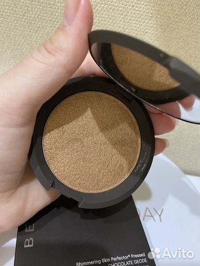 Хайлайтер бронзер Becca skin perfector