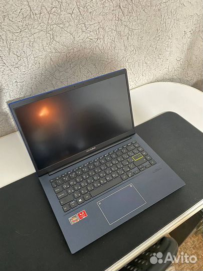 Asus VivoBook S14 (M413D)