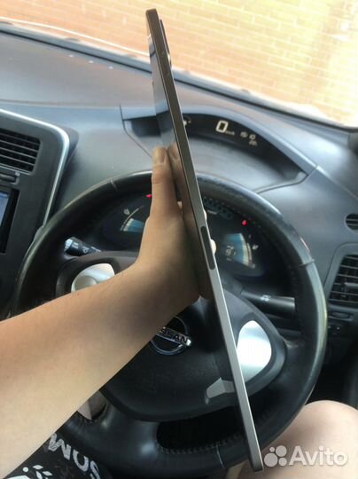 iPad Pro 12.9 4 поколения 256gb в идеале с чеком