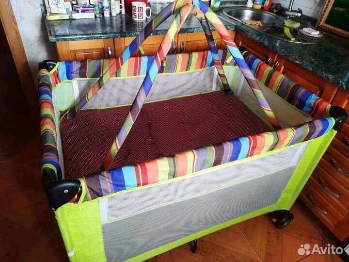 Манеж-кровать