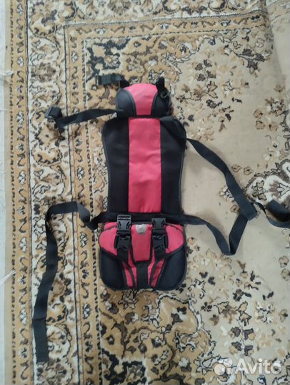 Детские удерживающие устройства для автомобиля