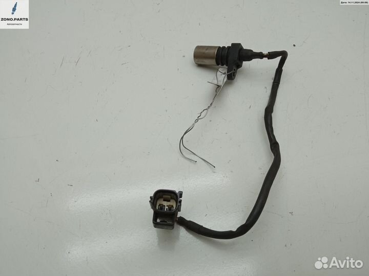 Датчик положения коленвала 1275599 на Volvo V70 (2000-2007)